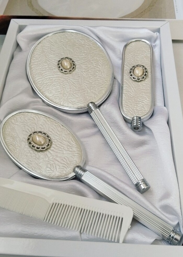 Çeyizlik ayna tarak seti - Görsel 3