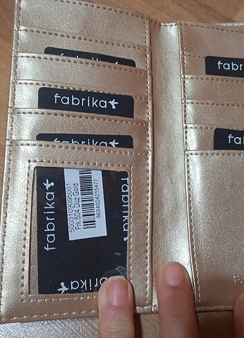  Beden FABRİKA ORGİNAL CÜZDAN YENİ 