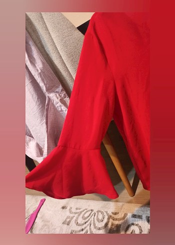 Kırmızı V Yaka Kadın Bluz - Görsel 2