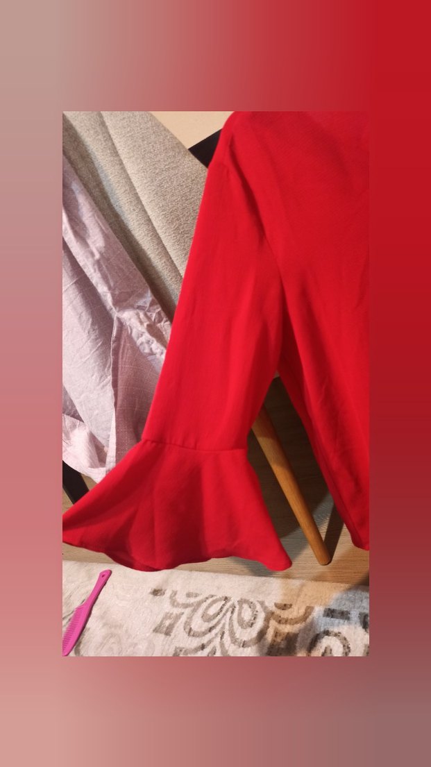 Kırmızı V Yaka Kadın Bluz - Görsel 2