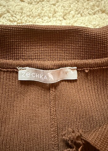 Kahverengi Kısa Kollu Triko Tulum - Görsel 5