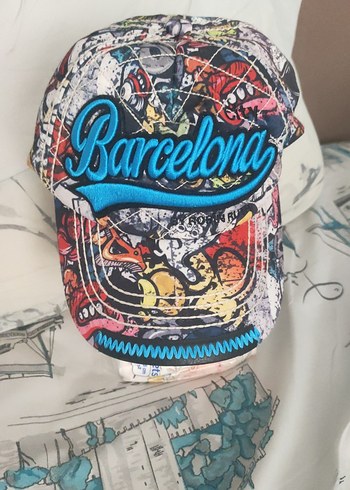 Renkli Barcelona Nakışlı Kadın Şapka
