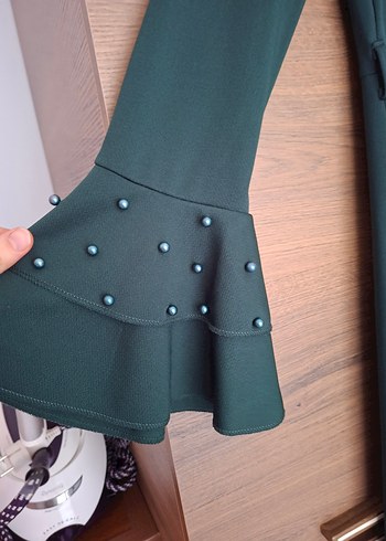 Uzun Kollu yesil Boncuk İşlemeli Uzun Elbise - Görsel 3