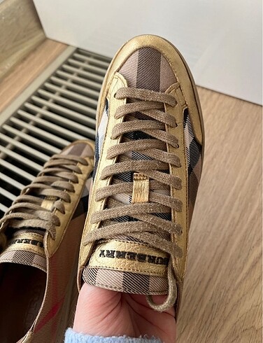 38 Beden Burberry Sneakers