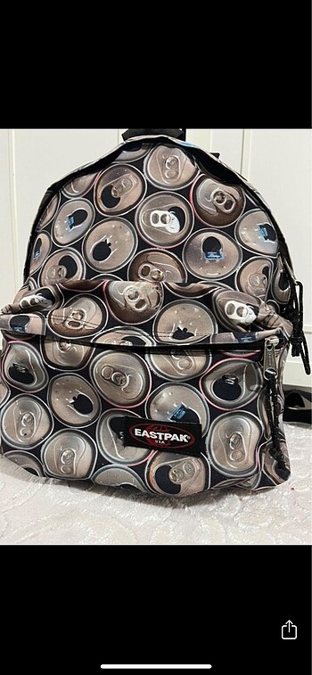 eastpak sırt çantası