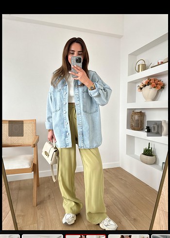 s Beden Düğmeli Uzun Kollu Açık Mavi Denim Ceket