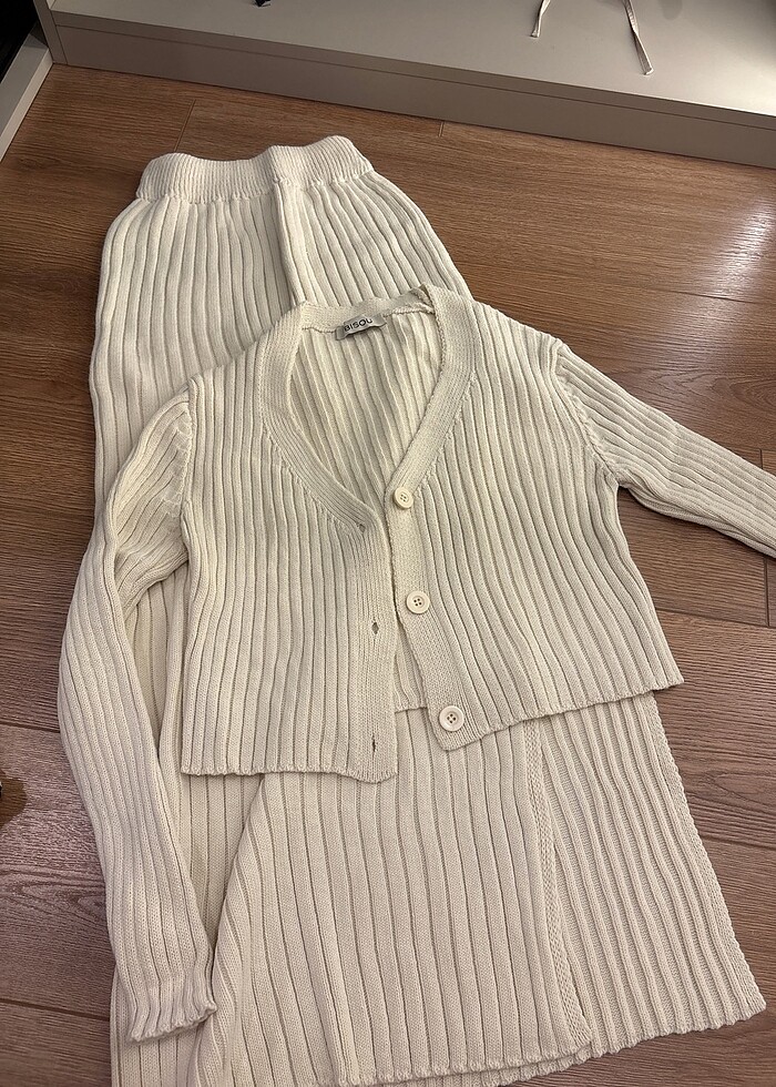 Etek hırka - Görsel 3