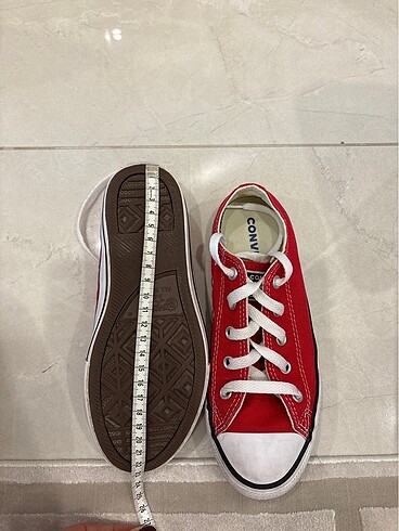 33 Beden kırmızı Renk Convers