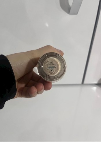 Shiseido Revitalessence Skin Glow Fondöten - Görsel 2