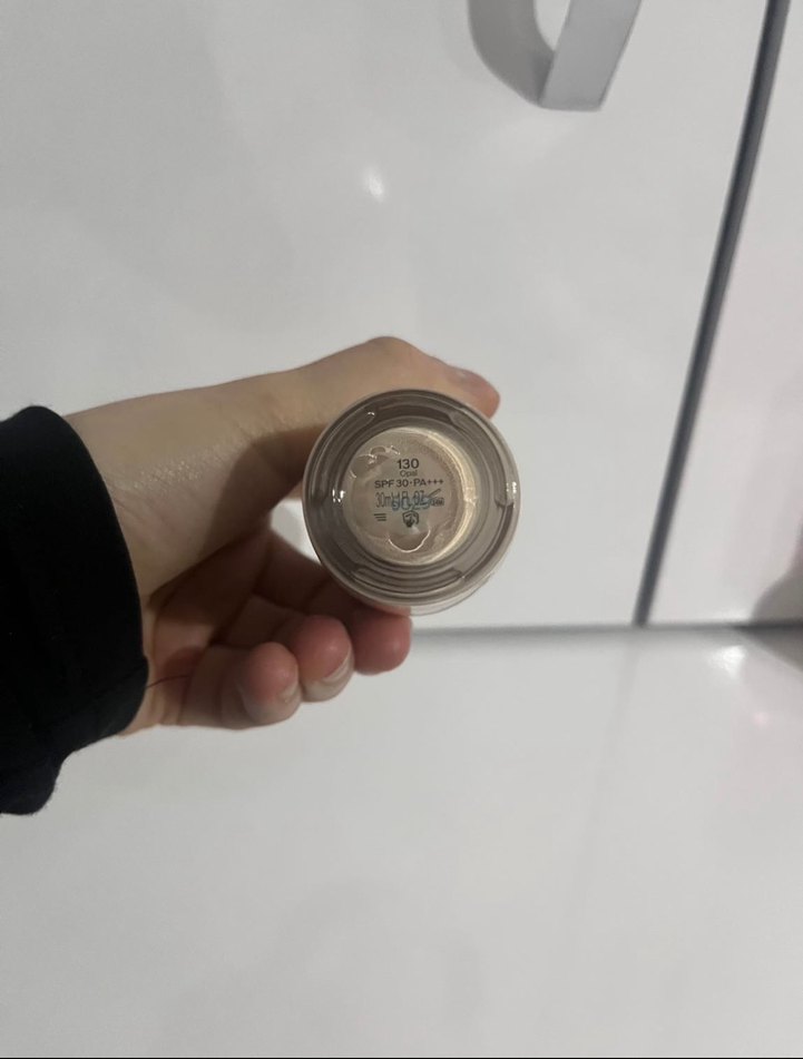 Shiseido Revitalessence Skin Glow Fondöten - Görsel 2