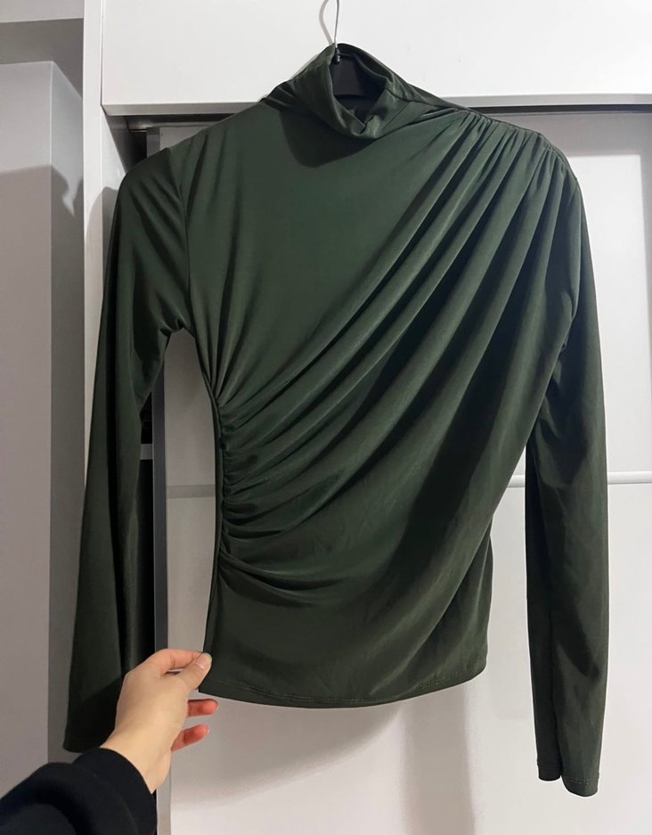 Drapeli Yüksek Yakalı Haki Yeşil Kadın Bluz - Görsel 2
