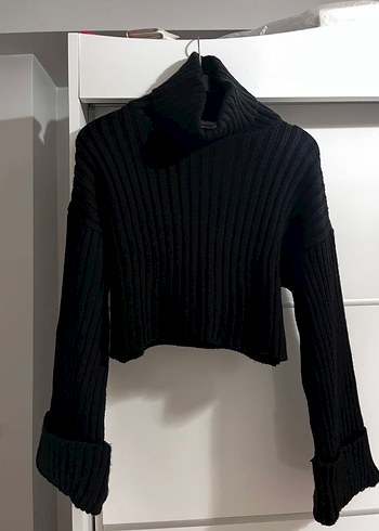 Siyah Boğazlı Triko Kadın Kazak - Görsel 3