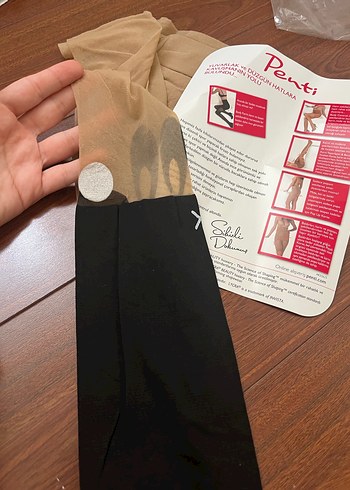 Desenli Siyah Midi Kadın Çorap - Görsel 2