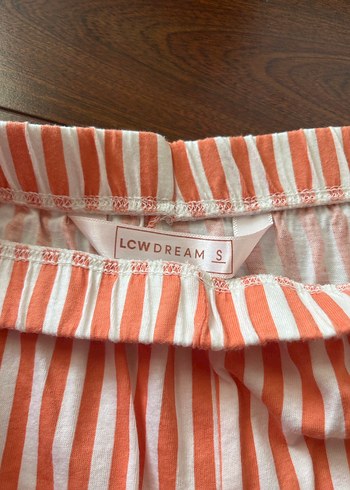 LCW Dream Turuncu Çizgili Pamuklu Mini Şort - Görsel 2