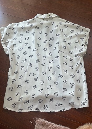 Defacto Beyaz Kedi Baskılı Kısa Kollu Kadın Gömlek - Görsel 4