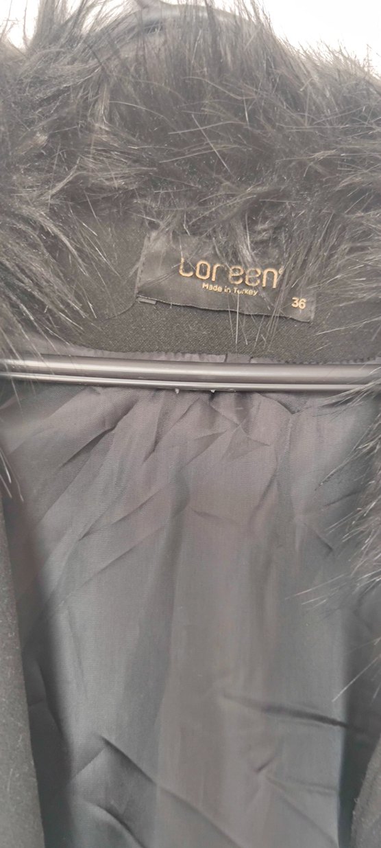 Düğmeli Siyah Uzun Kadın Palto - Görsel 2