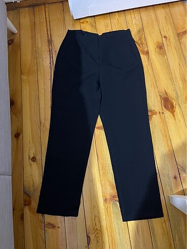 Cigarette pantolon