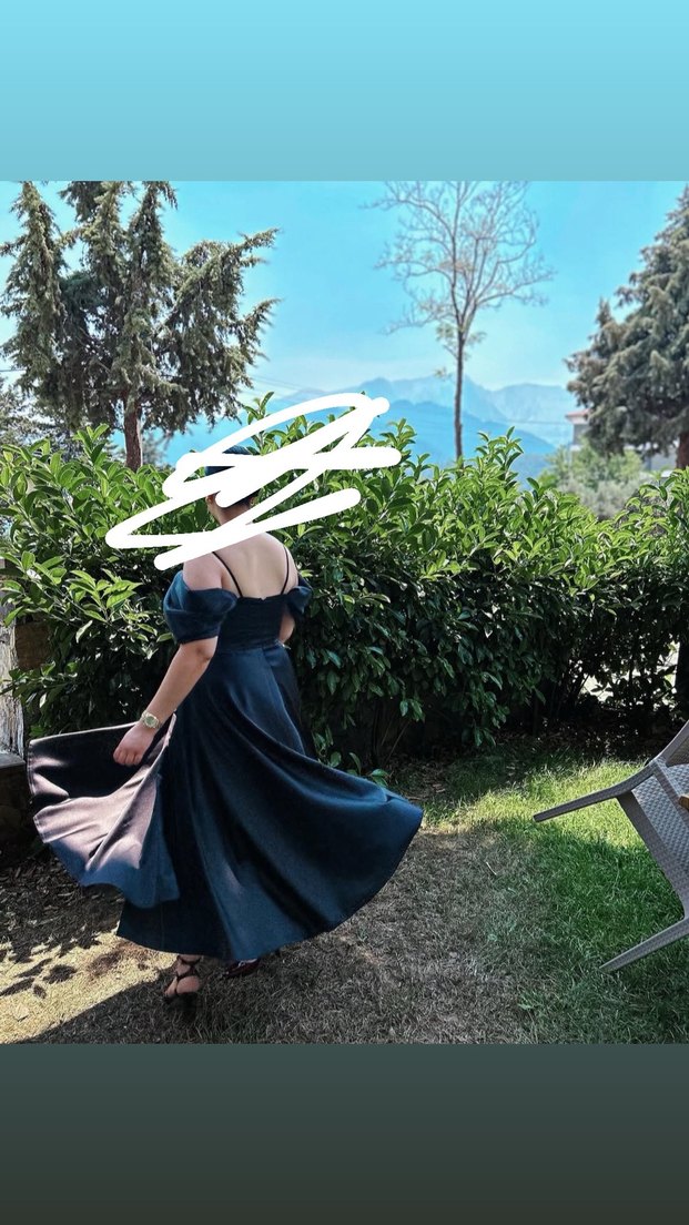 Askılı MIDI boy siyah abiye - Görsel 3