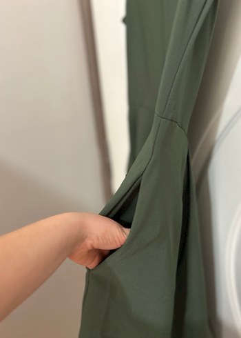 Yeşil Midi Kolsuz Pilili Kadın Elbise - Görsel 6