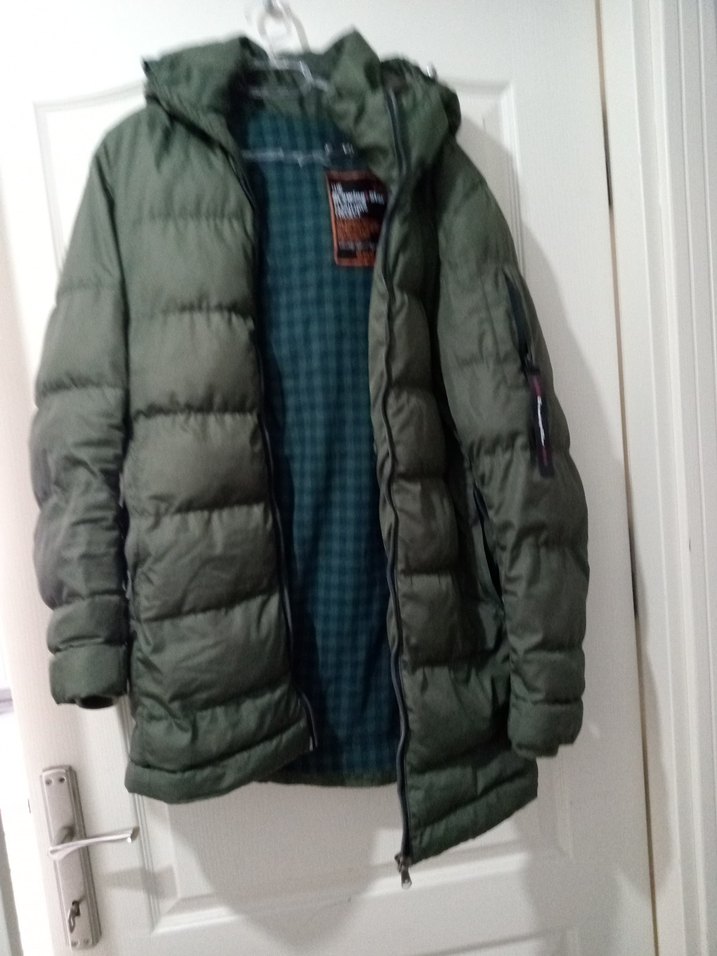 Koyu Yeşil Erkek Kapüşonlu Uzun Mont - Görsel 3