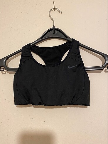Nike Sporcu sütyeni