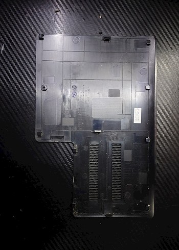 Samsung SAMSUNG NP270 ALT SERVİS KAPAĞI