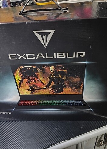 EXCALİBUR LAPTOP KUTUSU