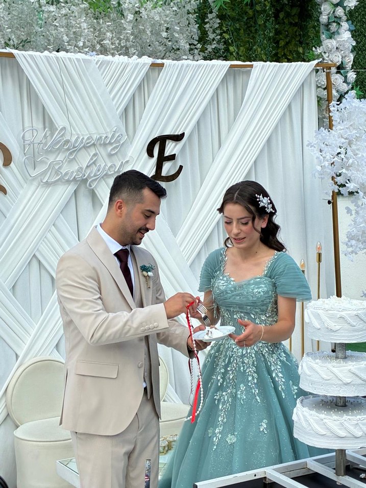 Nişan elbisesi - Görsel 4