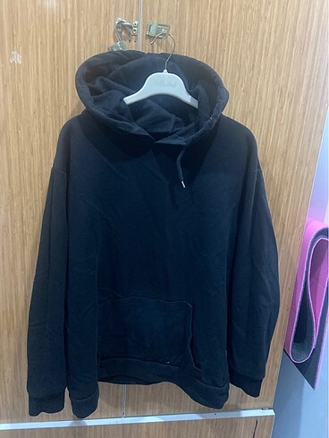 Kapüşonlu sweatshirt