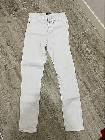 Beyaz Skinny jean