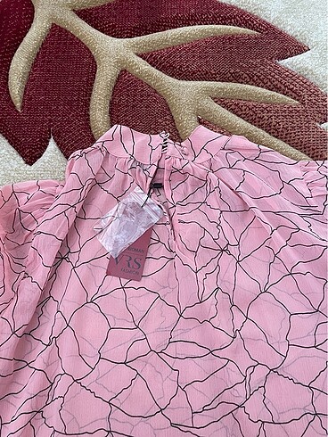 m Beden çeşitli Renk H&M gömlek