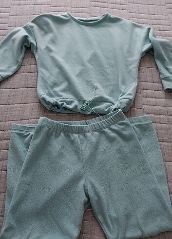 7 Yaş Beden Polar pijama takimi 