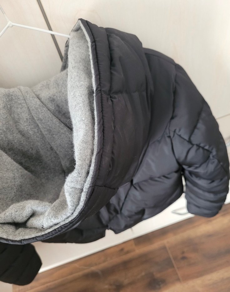 Gri Kapüşonlu Kadın Kısa Mont - Görsel 3