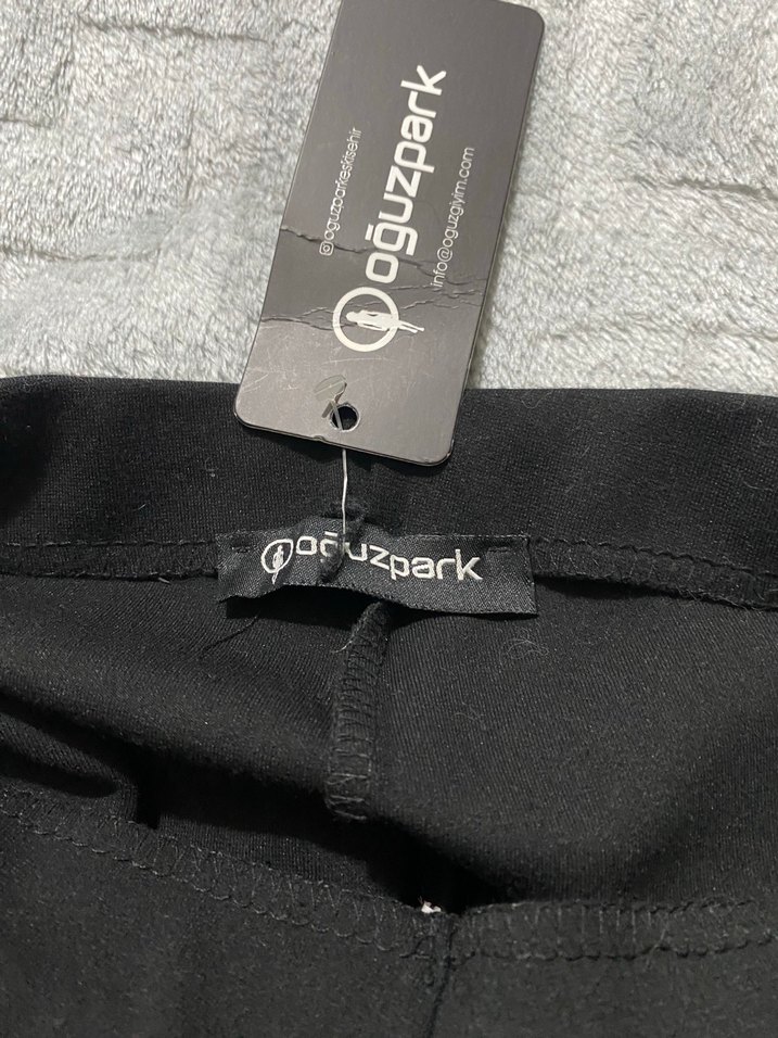 Fermuarlı Siyah Kadın Kumaş derin yırtmaçlı etek - Görsel 3