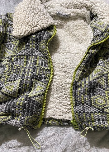 Çeşitli renk ve detay kürklü ceket - Görsel 2