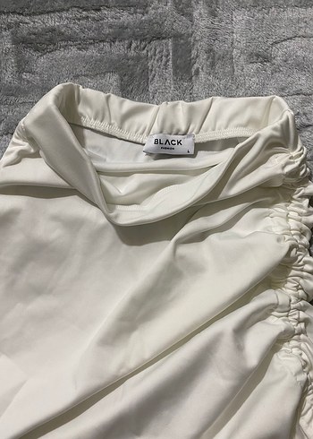 Büzgülü Beyaz Midi Etek - Görsel 2