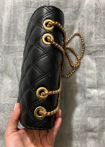 Beymen Zincir Detaylı Siyah Deri Kadın Çanta