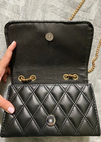 Zincir Detaylı Siyah Deri Kadın Çanta - Görsel 3