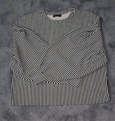 Bershka Balon Kol Sweatshirt