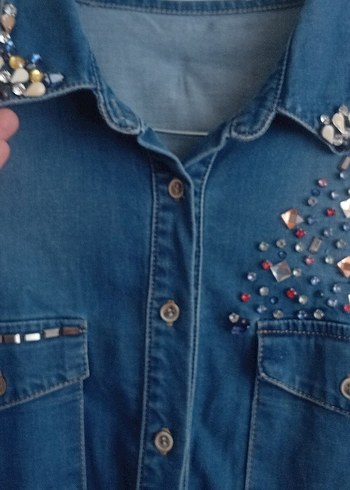 Nakışlı Mavi Denim Kadın Gömlek
