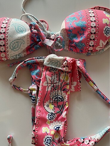 Yeni Etiketli Bikini Takımı - Görsel 4