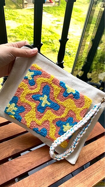Punch clutch çanta