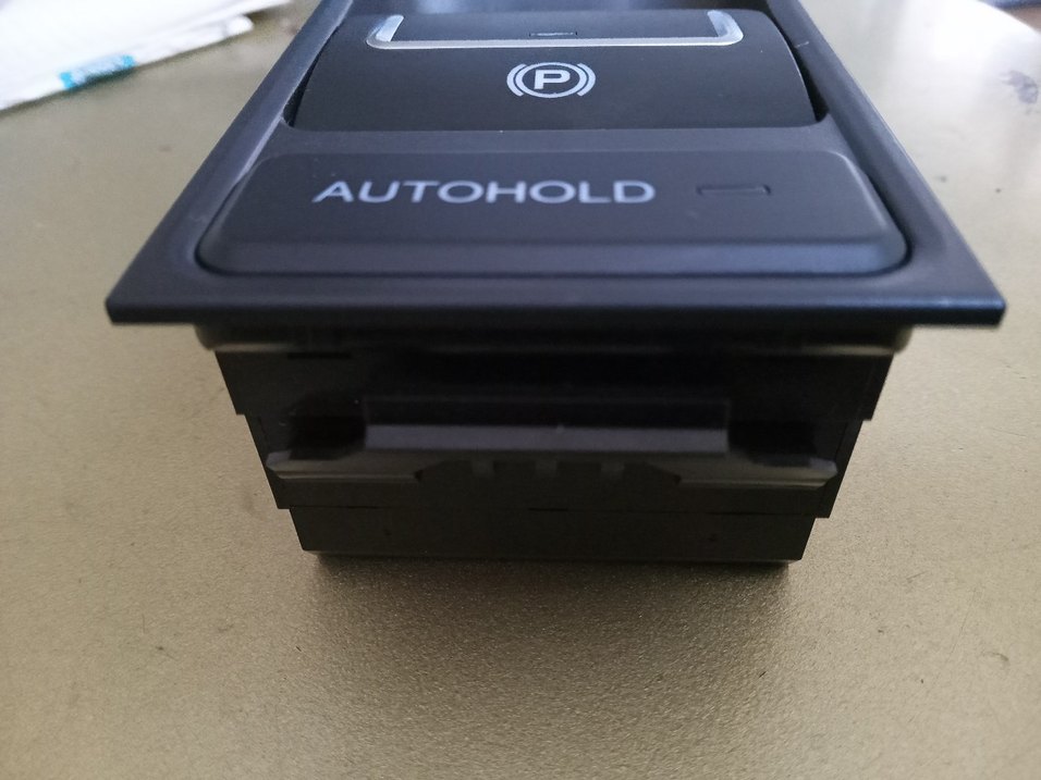 sıfır Volkswagen elektronik el freni düğmesi - Görsel 4