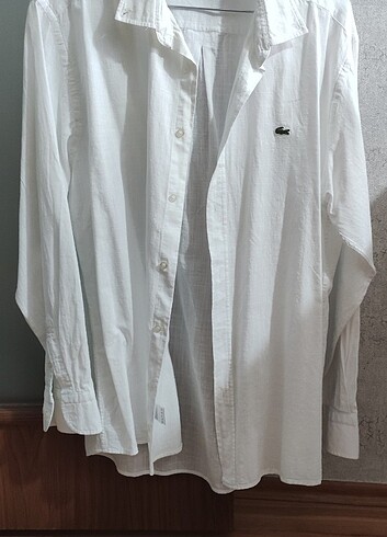 Lacoste beyaz gömlek