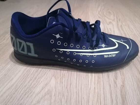 Orjinal nike halısaha