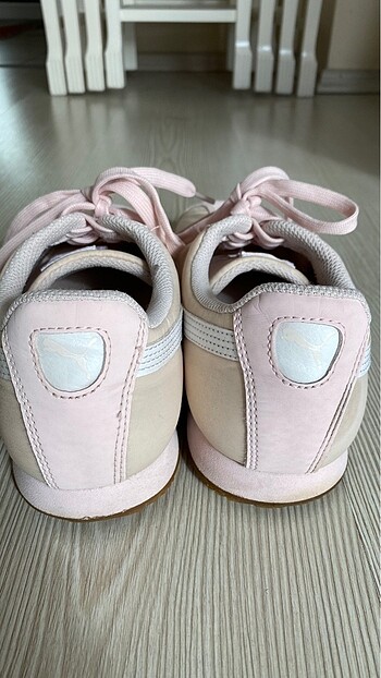 39 Beden pembe Renk Puma spor ayakkabı