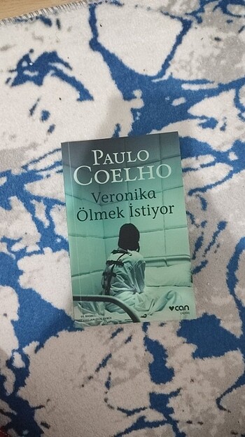 Veronika Ölmek İstiyor