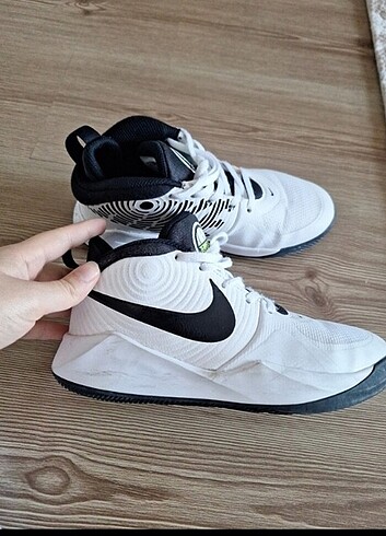 Basketbol ayakkabısı spor ayakkabı
