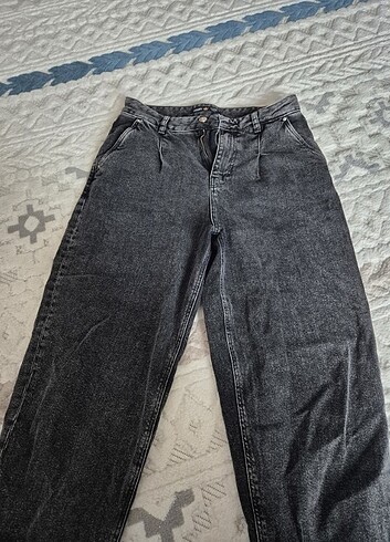Colins slouchy jean