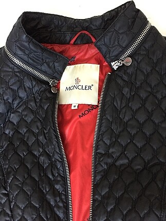 Moncler Orijinal Moncler Fermuar Detaylı Mont